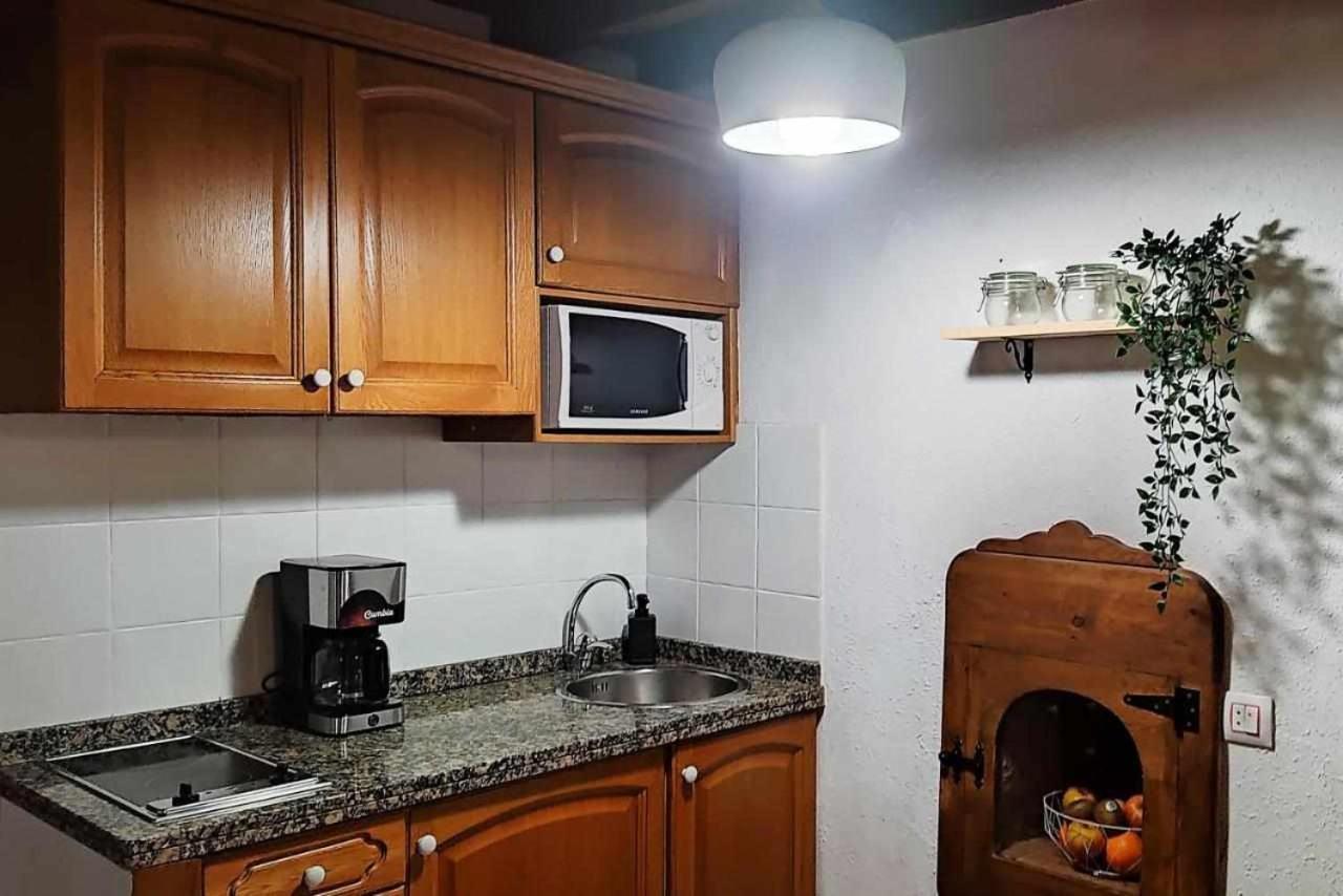 Apartamentos Rurales La Laguna Somiedo Valle de Lago Esterno foto