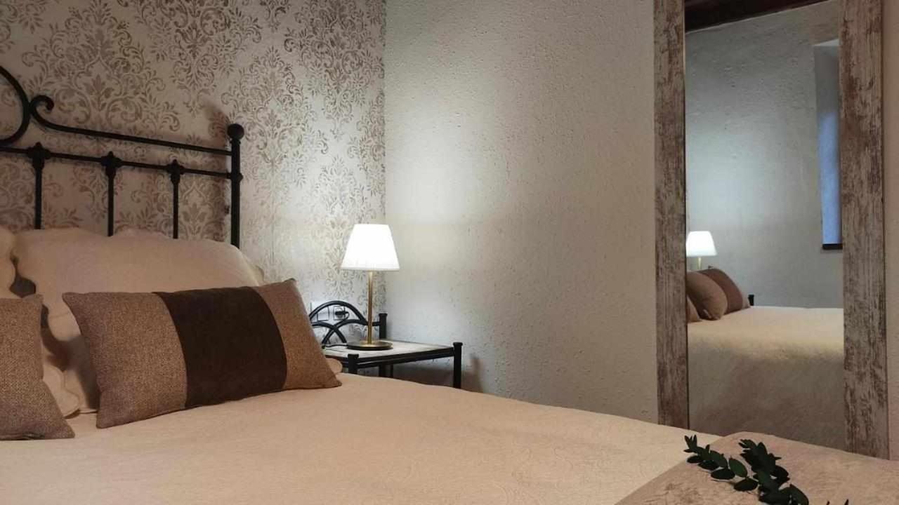 Apartamentos Rurales La Laguna Somiedo Valle de Lago Esterno foto
