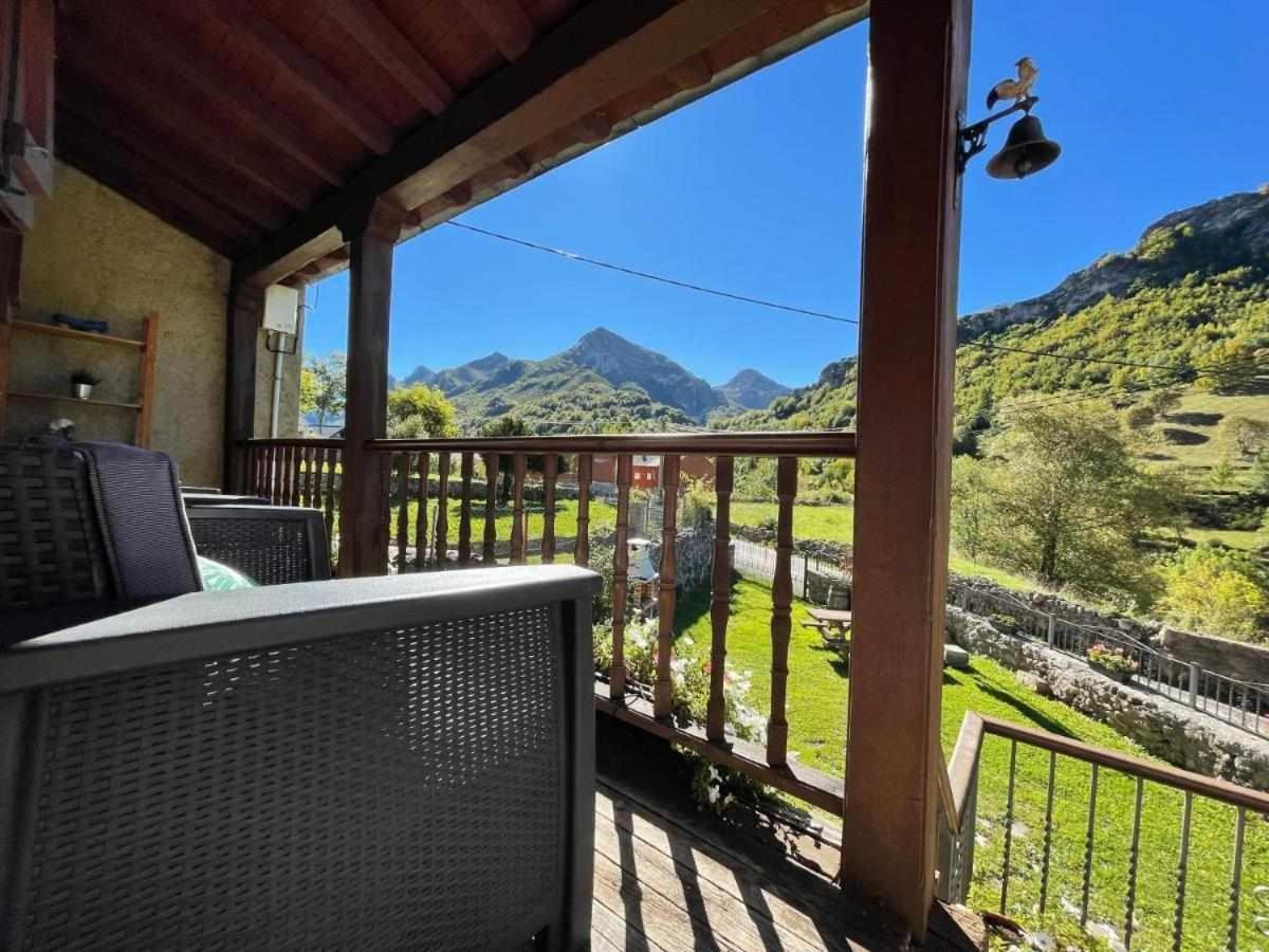 Apartamentos Rurales La Laguna Somiedo Valle de Lago Esterno foto
