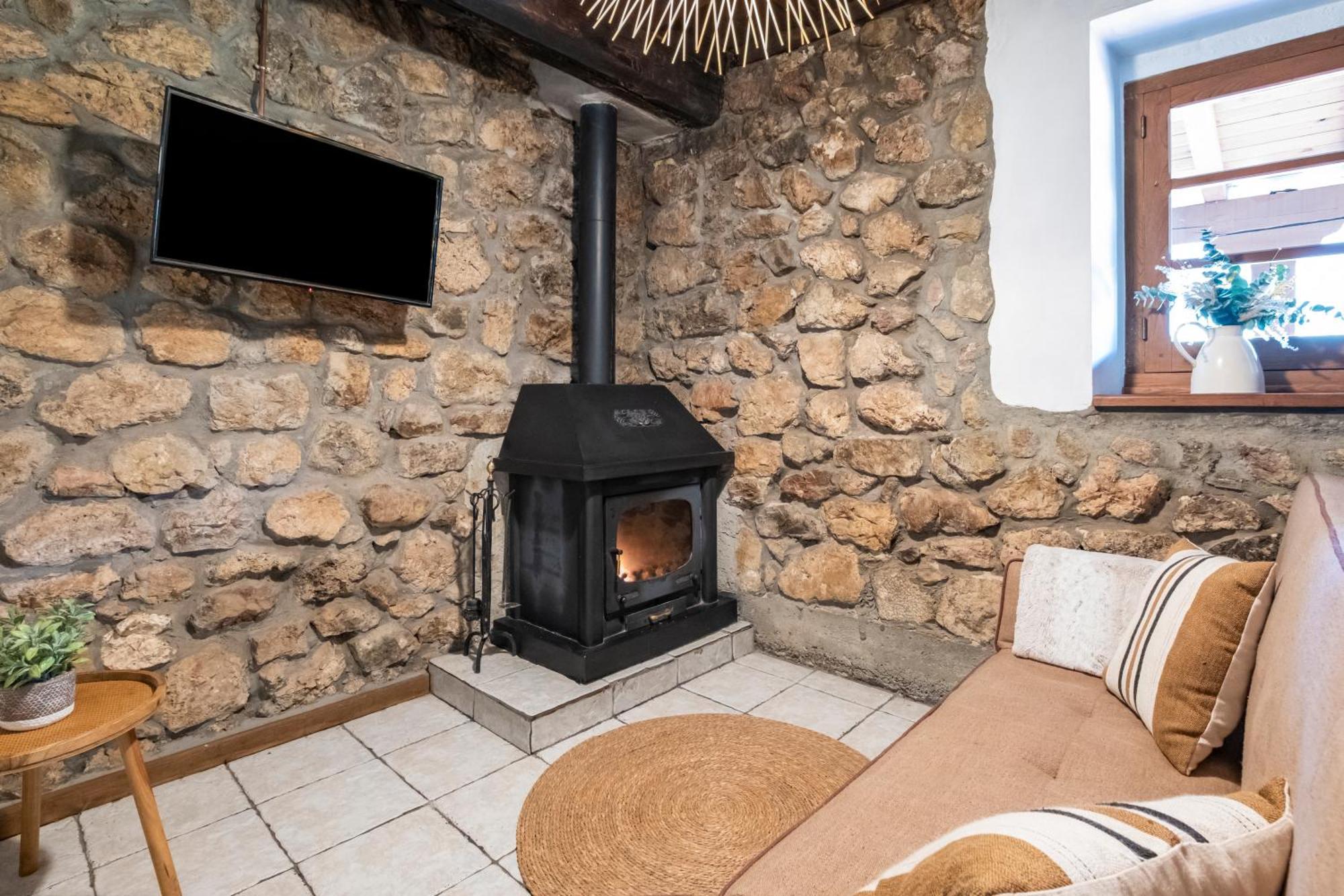 Apartamentos Rurales La Laguna Somiedo Valle de Lago Esterno foto